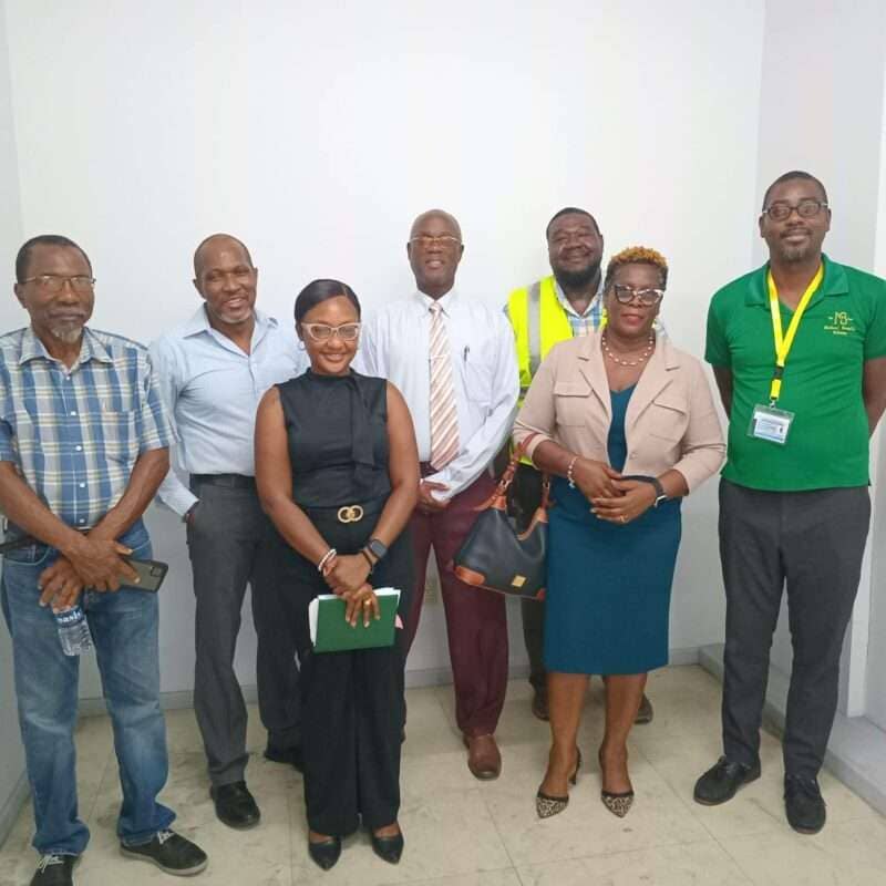 Health Ministry Officials Assess Operations in Key Departments