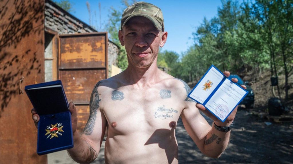 ‘I can kill and not be convicted’: The Ukrainian convicts swapping jail for the battlefield