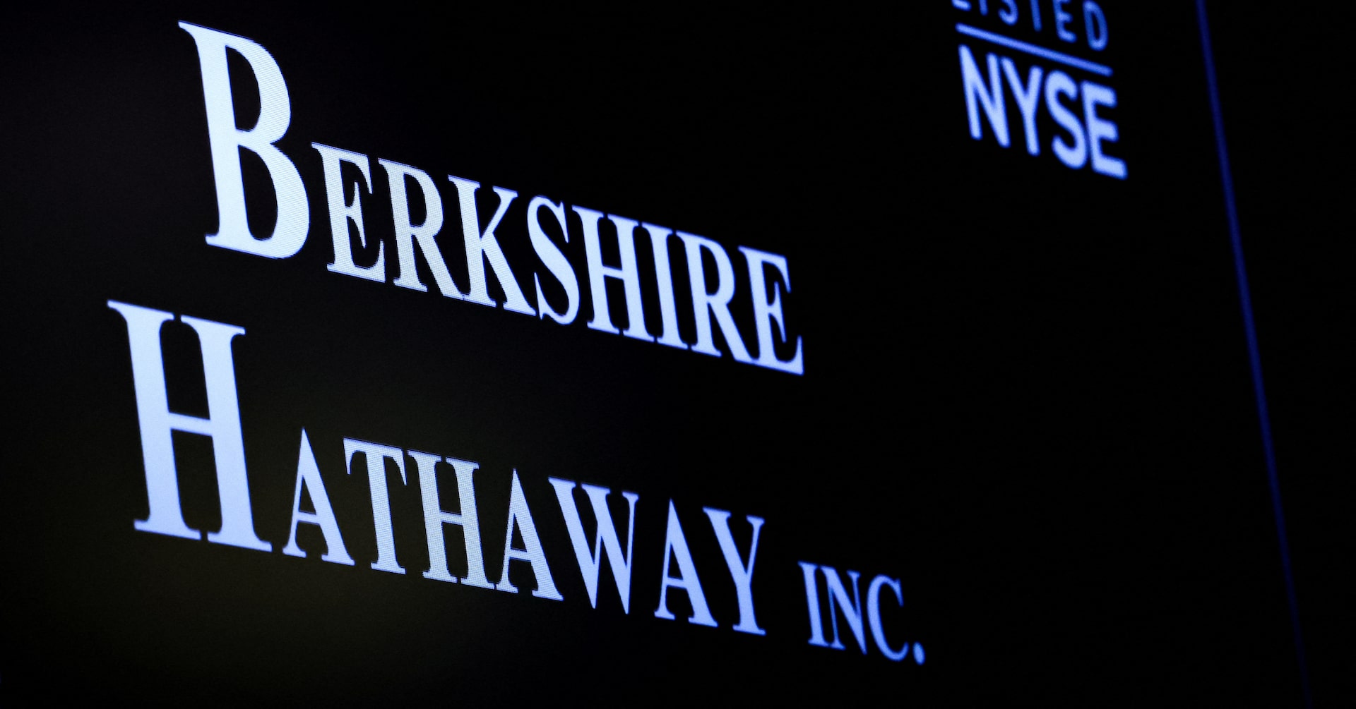 Harvard grad who claimed to predict Buffett’s investments indicted for Ponzi fraud