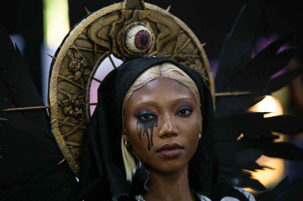 Fans, food and fast feet: Africa’s top shots