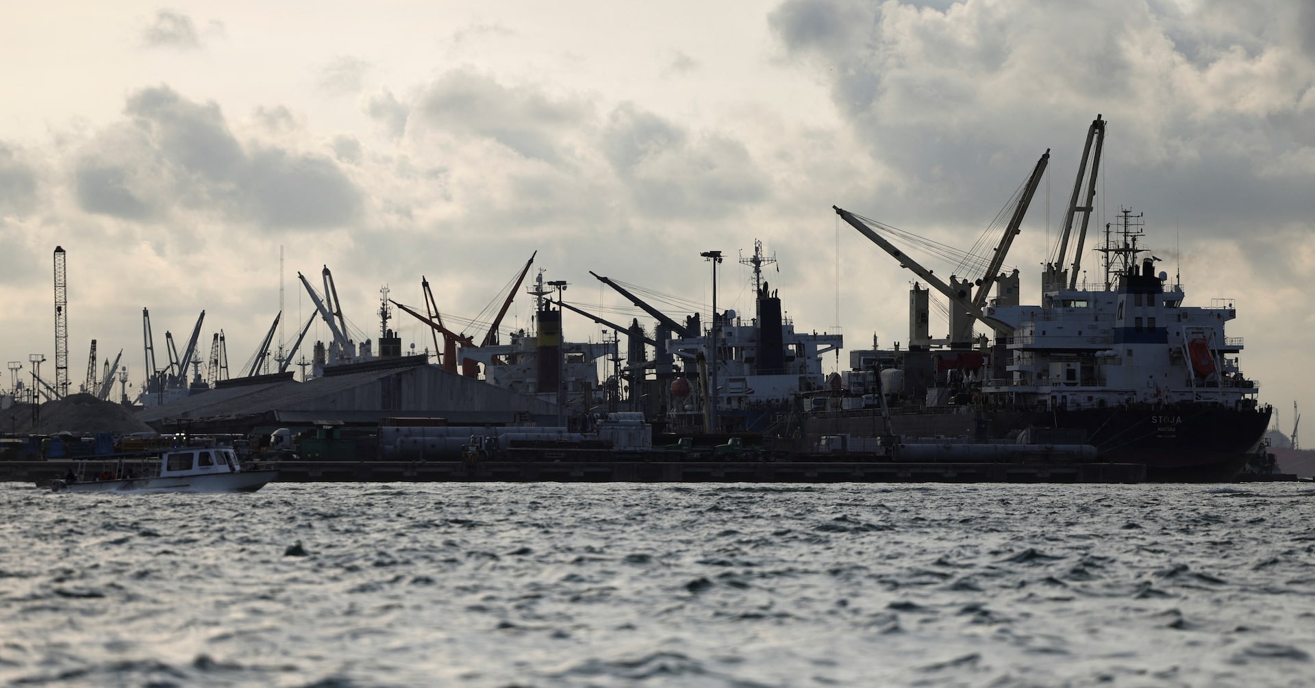 Nigeria leads continent-wide push for unified oil regulations