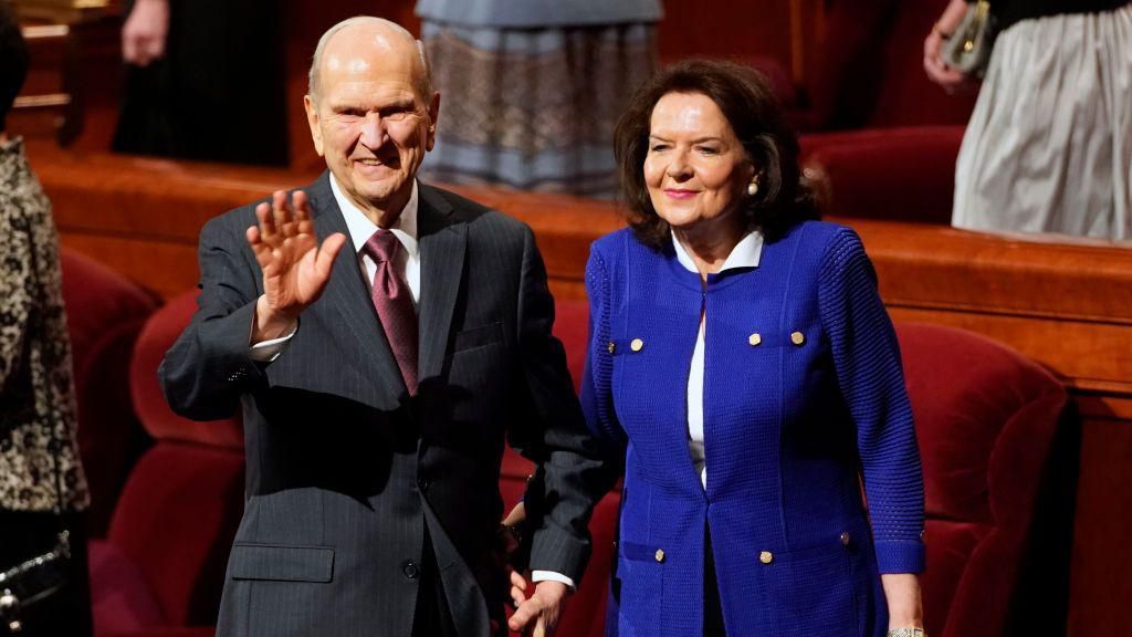 Russell M Nelson, head of Church of Latter-day Saints, dies aged 101