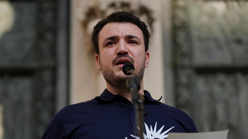 US judge orders deportation of Palestinian activist Mahmoud Khalil