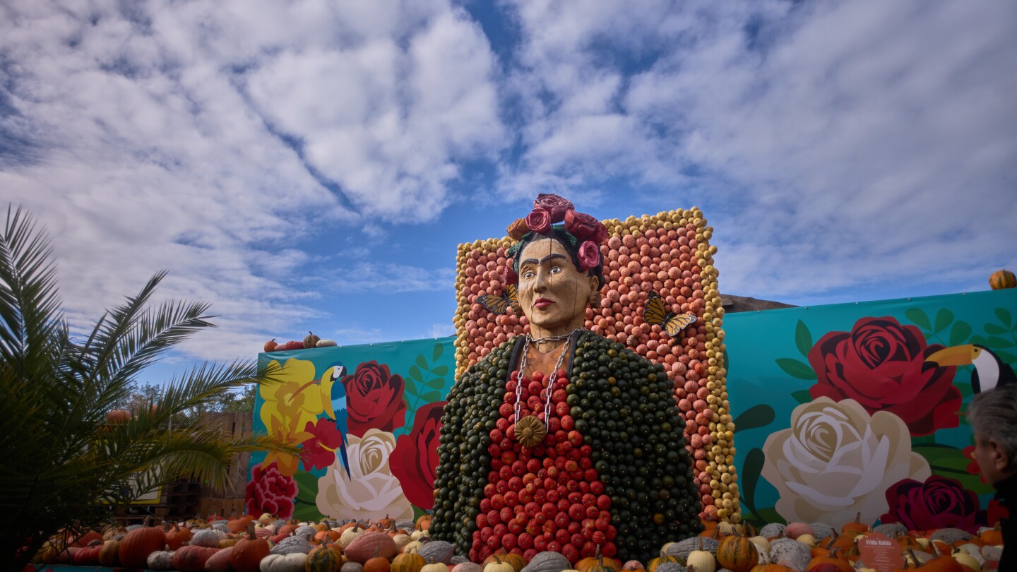 At a pumpkin festival near Berlin, powerful women take shape — one gourd at a time