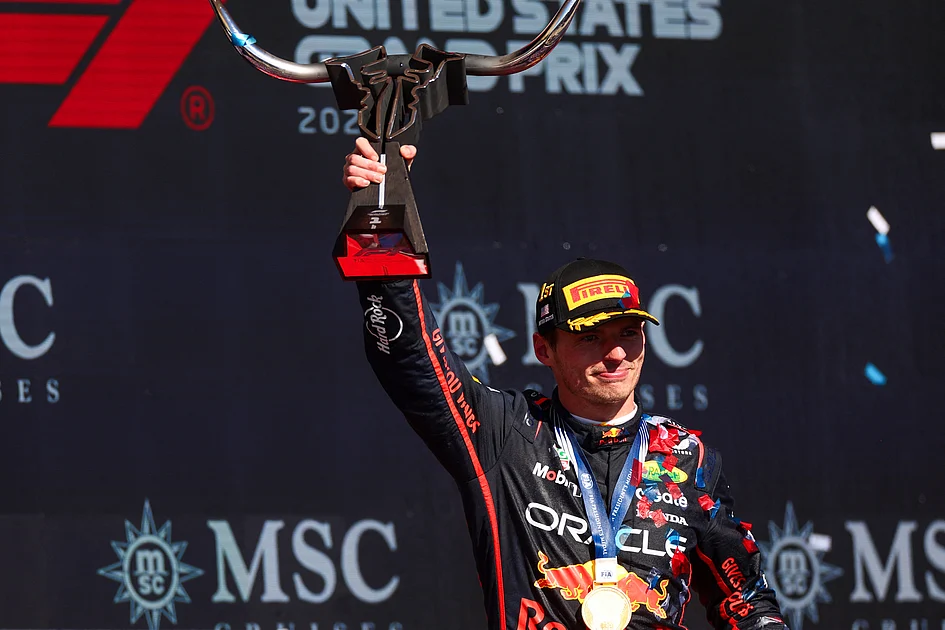 Verstappen’s flawless US Grand Prix win tightens F1 title race