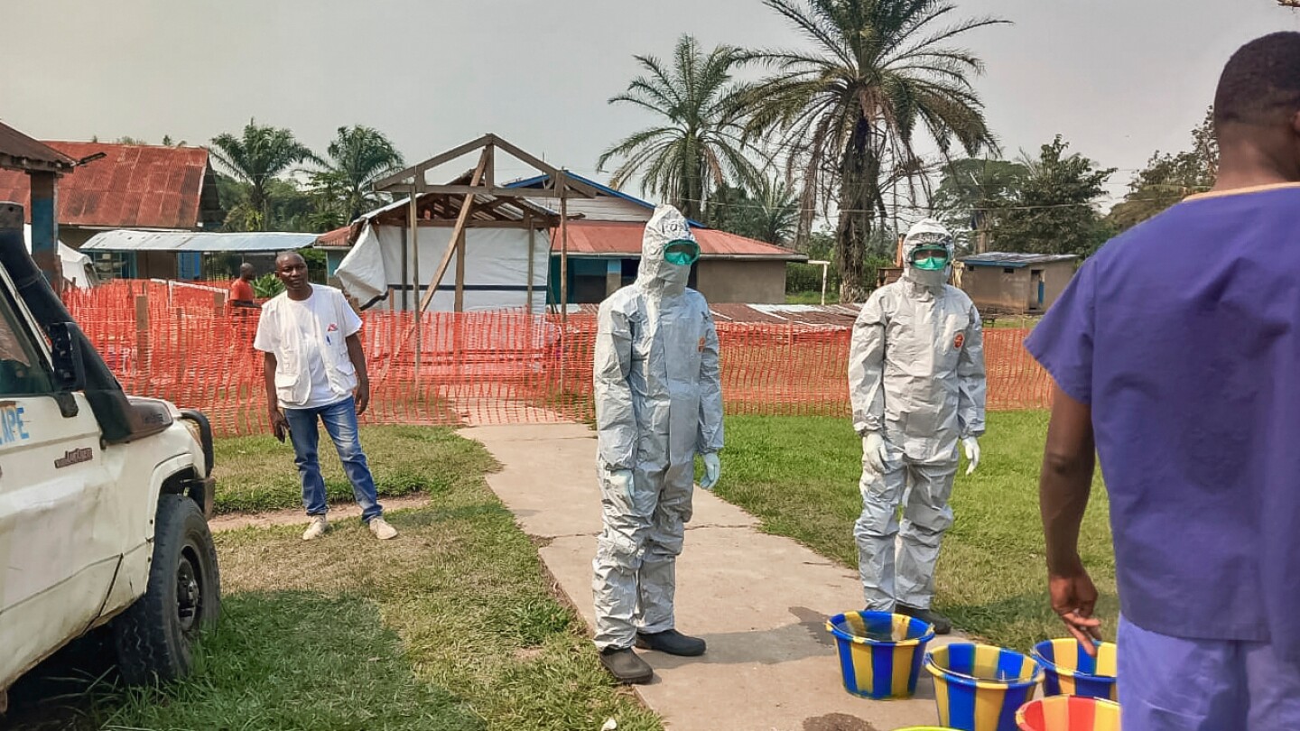 Ebola outbreak in southern Congo shows signs of containment with no new cases, WHO reports