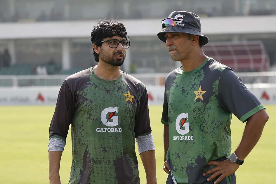 Pakistan mull third spinner as they look for South Africa sweep