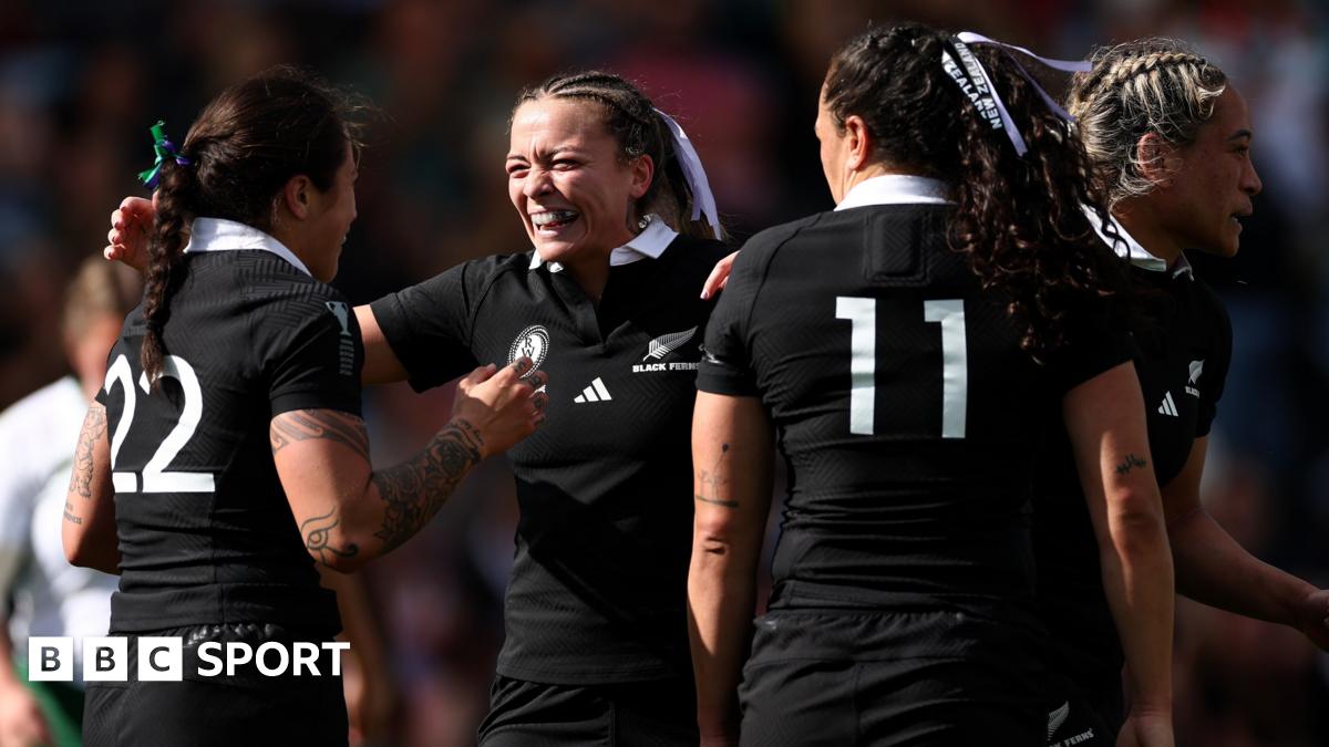 Black Ferns beat South Africa to reach semis
