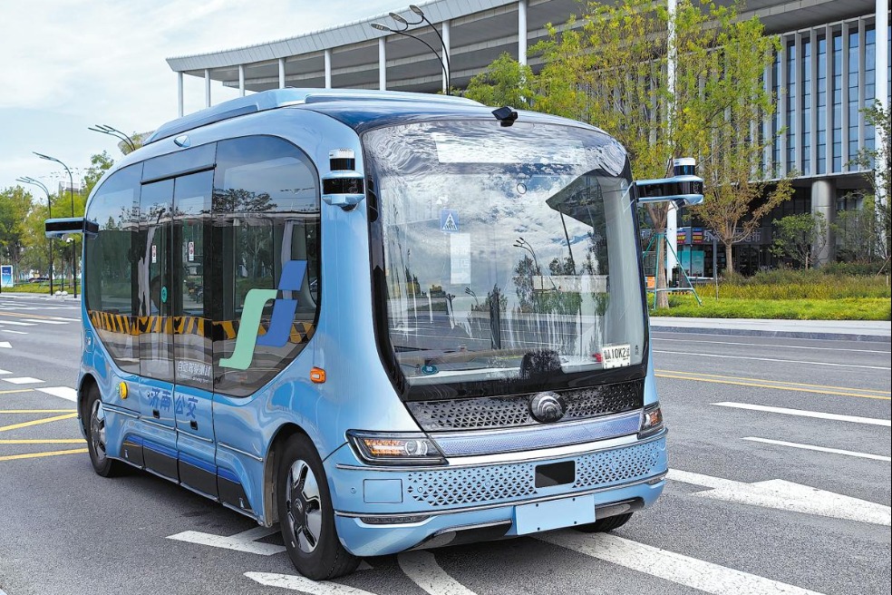 Autonomous vehicles charting new path