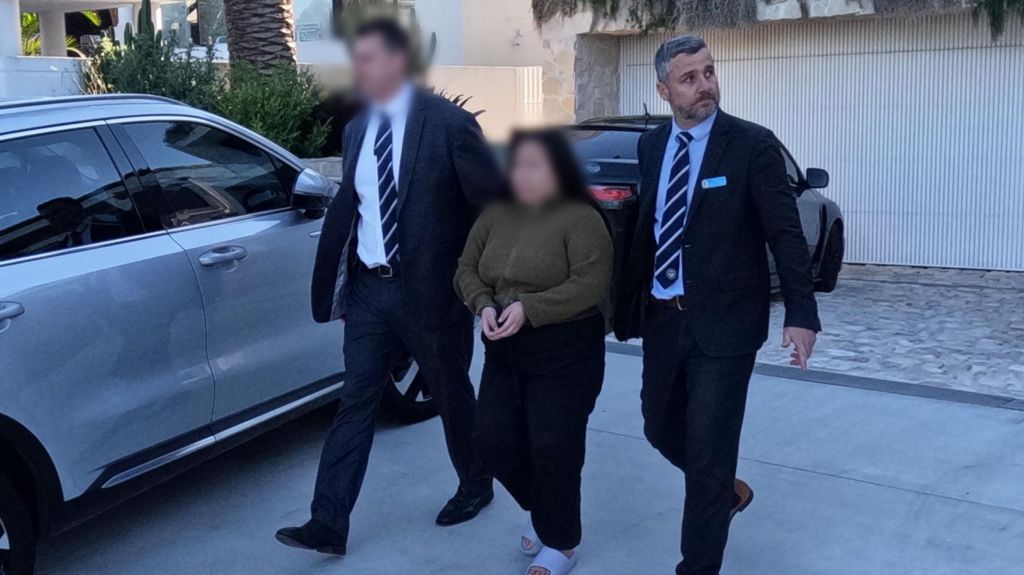 ‘Fortune teller’ and daughter allegedly behind A$70m fraud in Australia