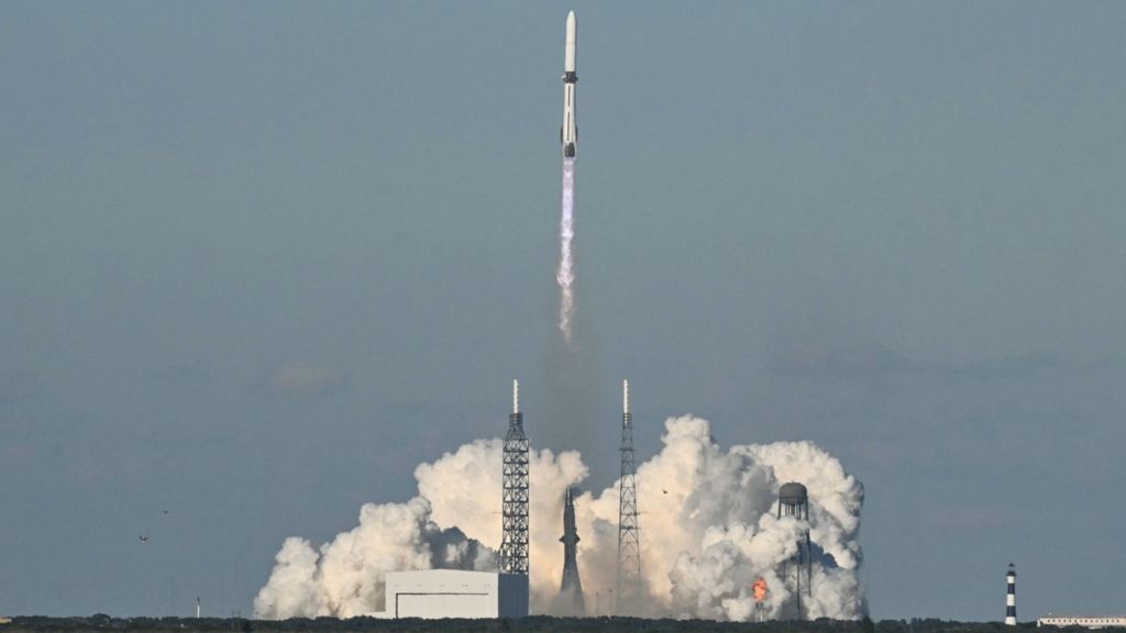 Watch: Blue Origin sends satellites to Mars in historic launch