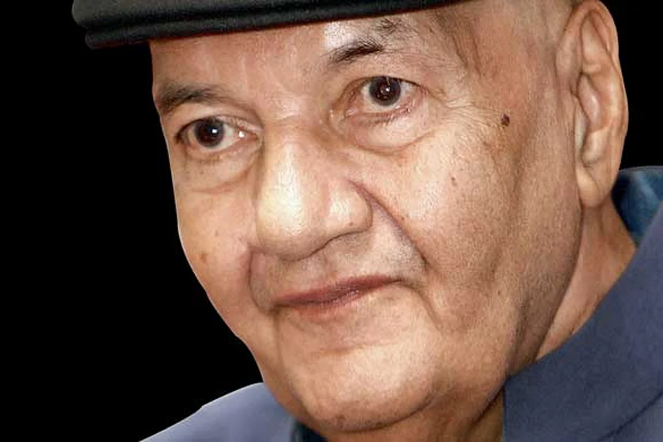 Veteran actor Prem Chopra recovering after viral infection