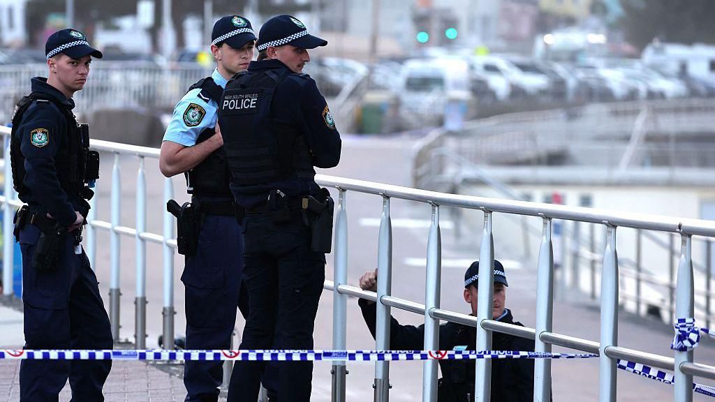 NSW premier defends police response to Bondi attack
