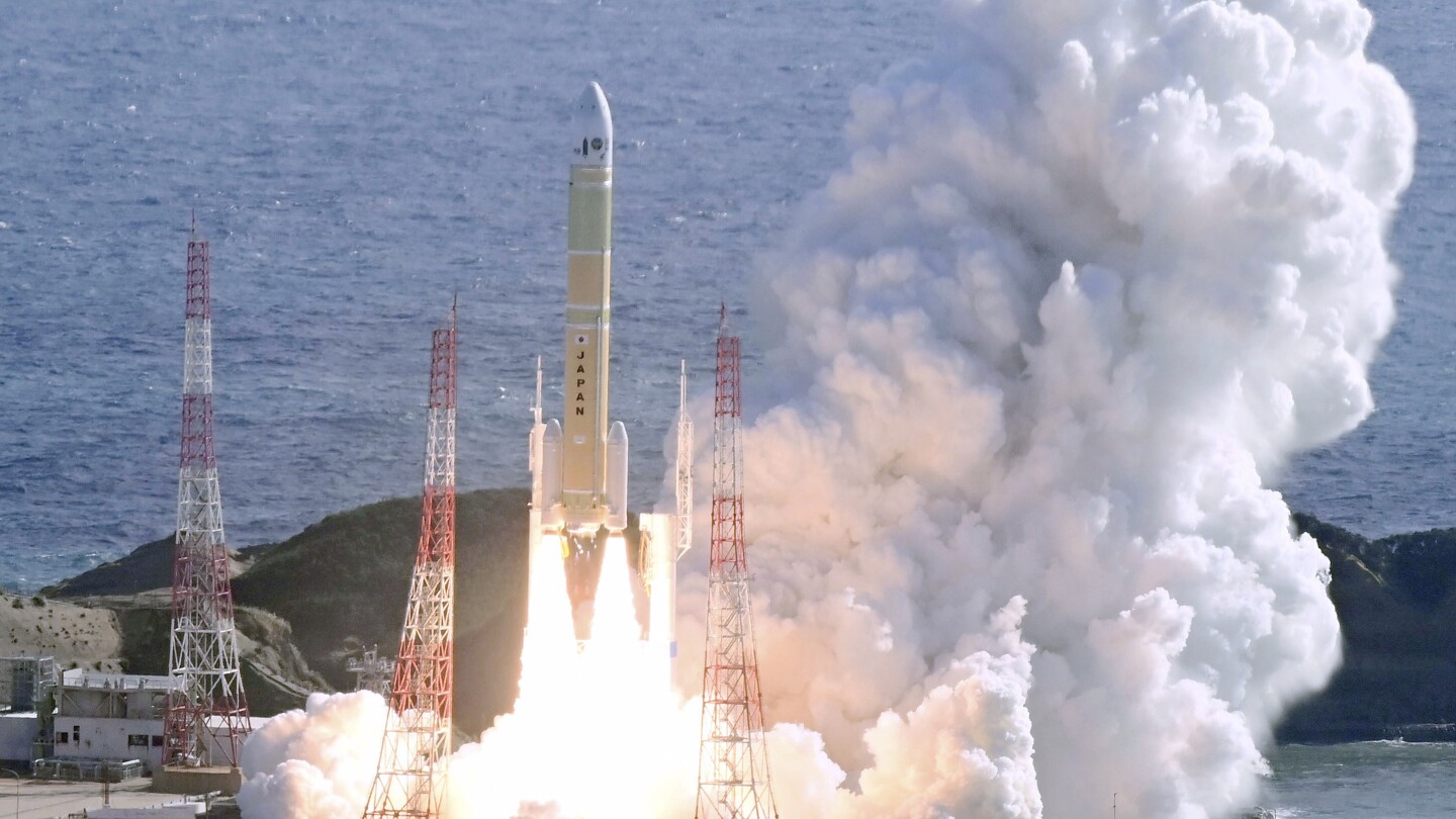 Japan’s new flagship H3 rocket fails to put geolocation satellite into orbit