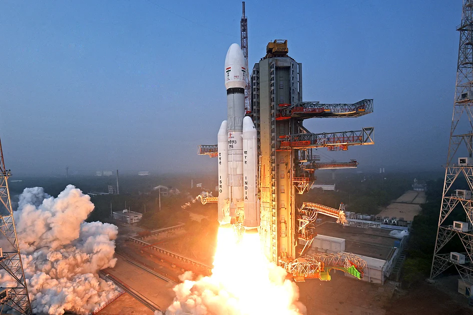 India: Space agency launches its heaviest satellite