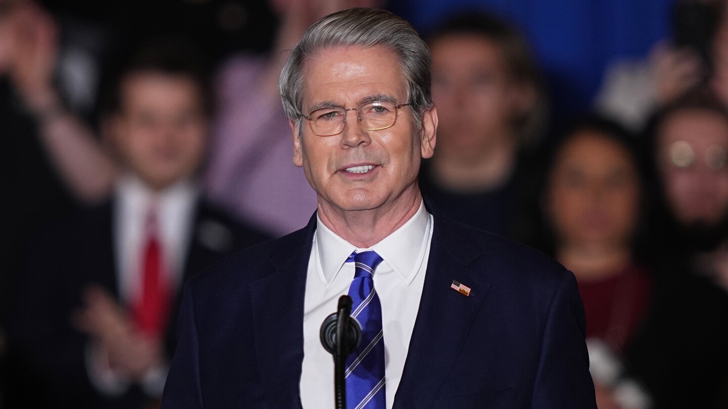 US imposes sanctions on 4 Venezuelan oil firms and 4 more tankers in Maduro crackdown