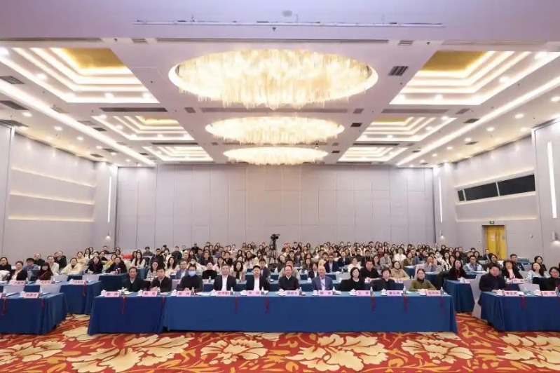 Academics address risks of AI misuse