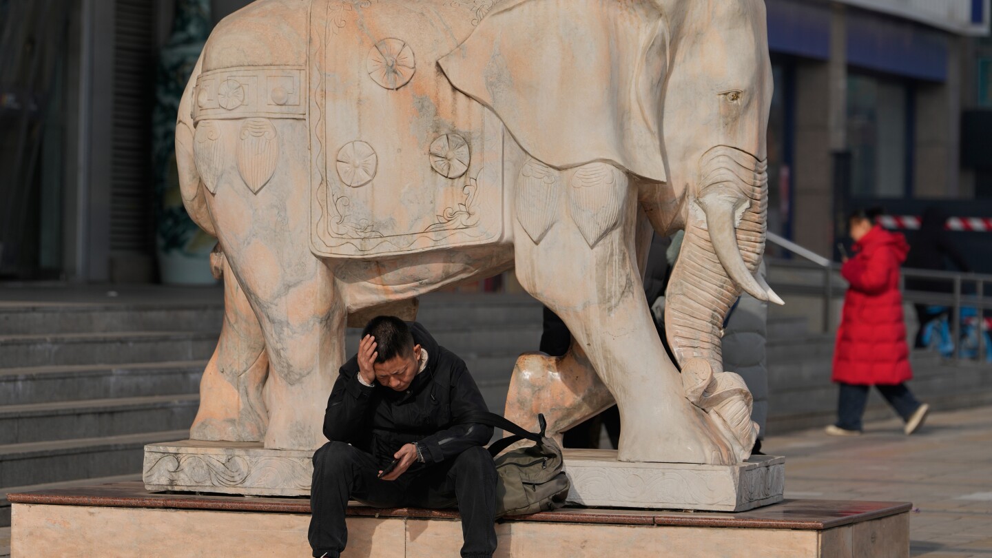 Aimed at the growing number of young Chinese who live alone, a new app asks: ‘Are you dead?’