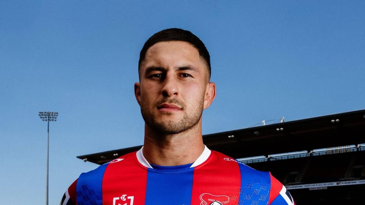 ‘He’s the only option’: Luke Keary urges Newcastle to pick Sandon Smith at halfback