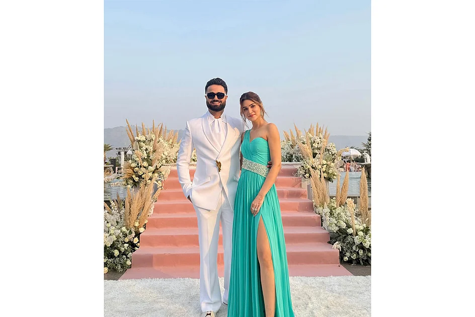 Look: Why everyone’s speculating over Kriti Sanon’s boyfriend