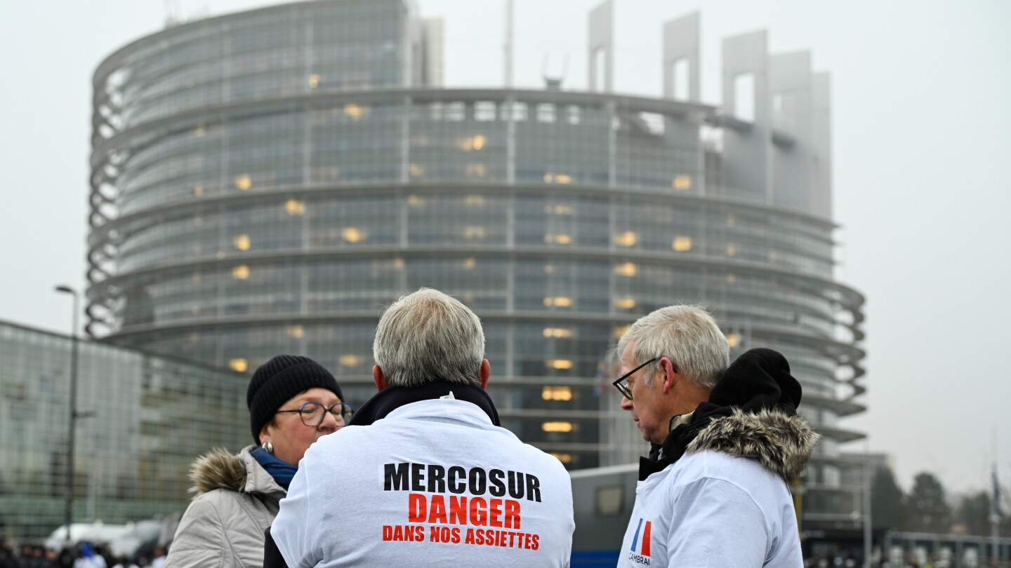 EU lawmakers vote to hold up Mercosur trade agreement over legal concerns