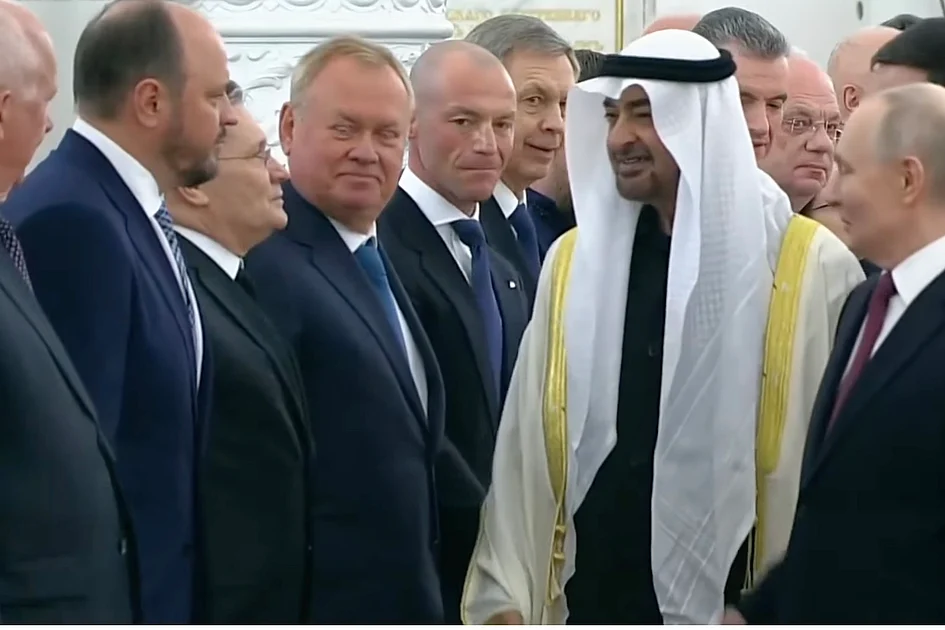 UAE President arrives in Moscow on official visit, meets Putin