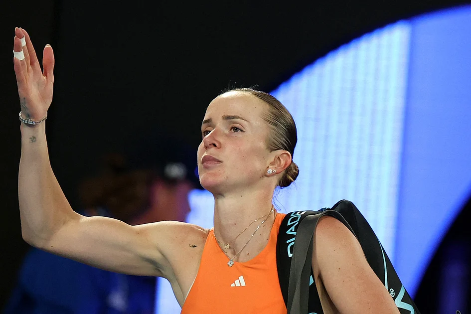 Svitolina keeps sadness at bay after Sabalenka semifinal defeat