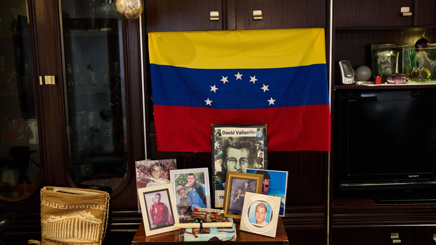 Venezuelans in Spain are caught between hope and fear after Maduro’s capture