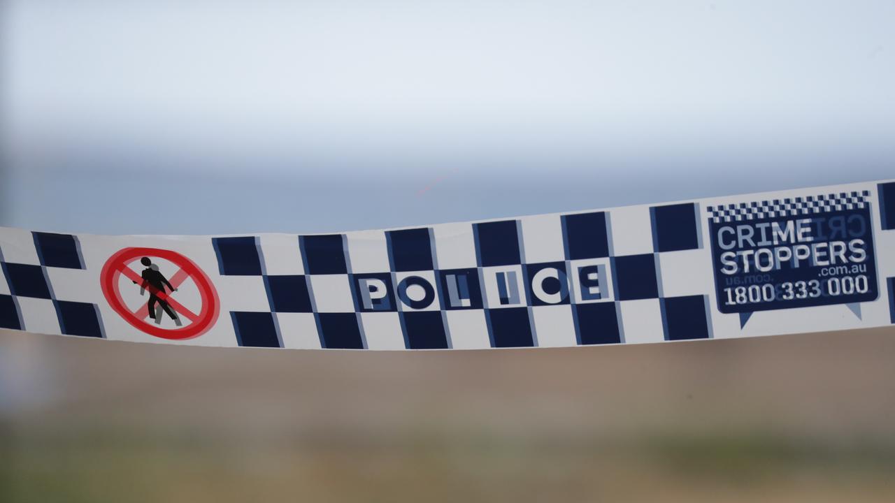 Oaklands Ave, Ferntree Gully: Two dead in horror crash, driver taken to hospital