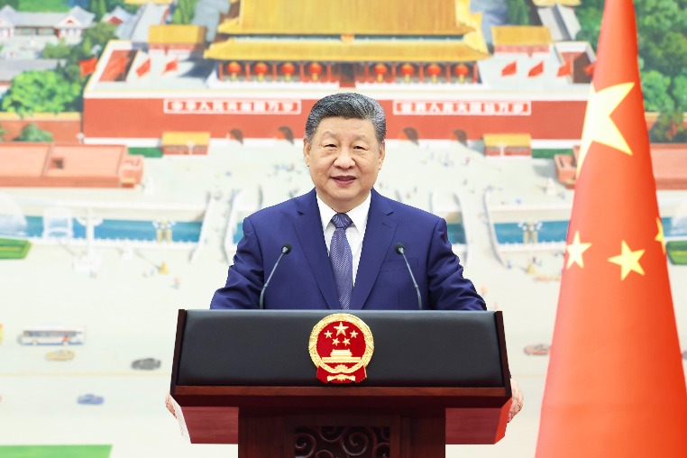 Xi receives credentials of new ambassadors to China