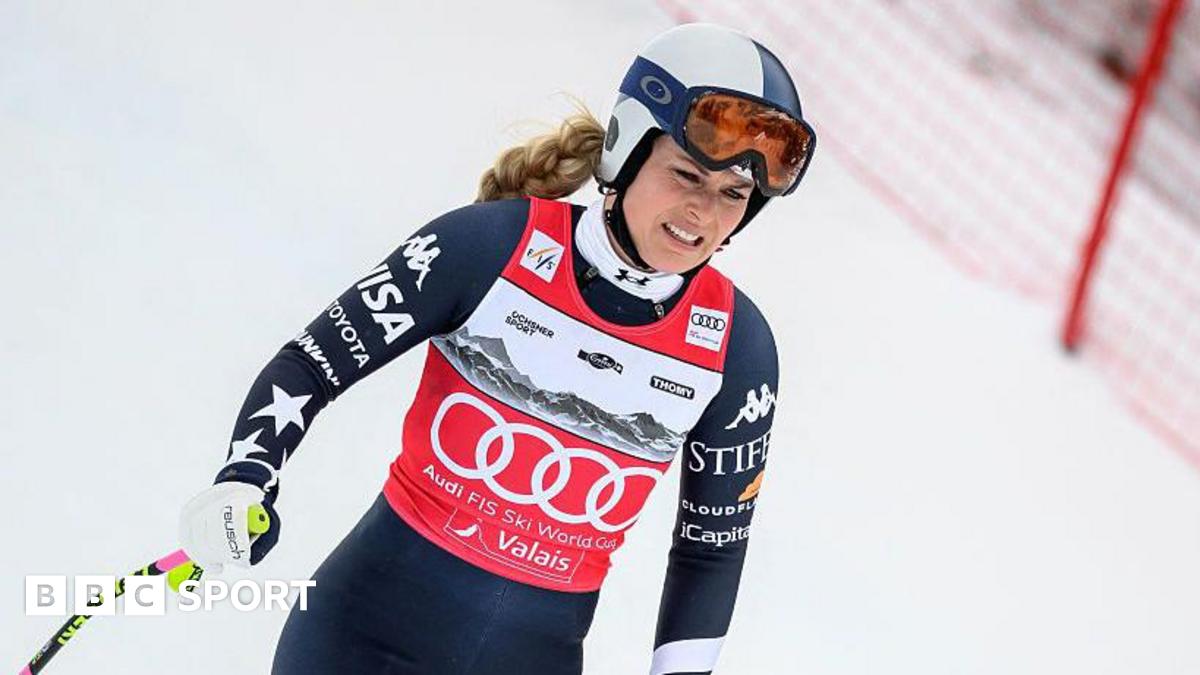 Vonn airlifted to hospital after crash in Switzerland