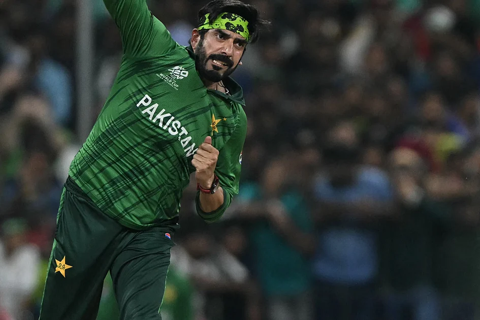 India’s Ashwin defends Pakistan’s Usman Tariq after bowling controversy