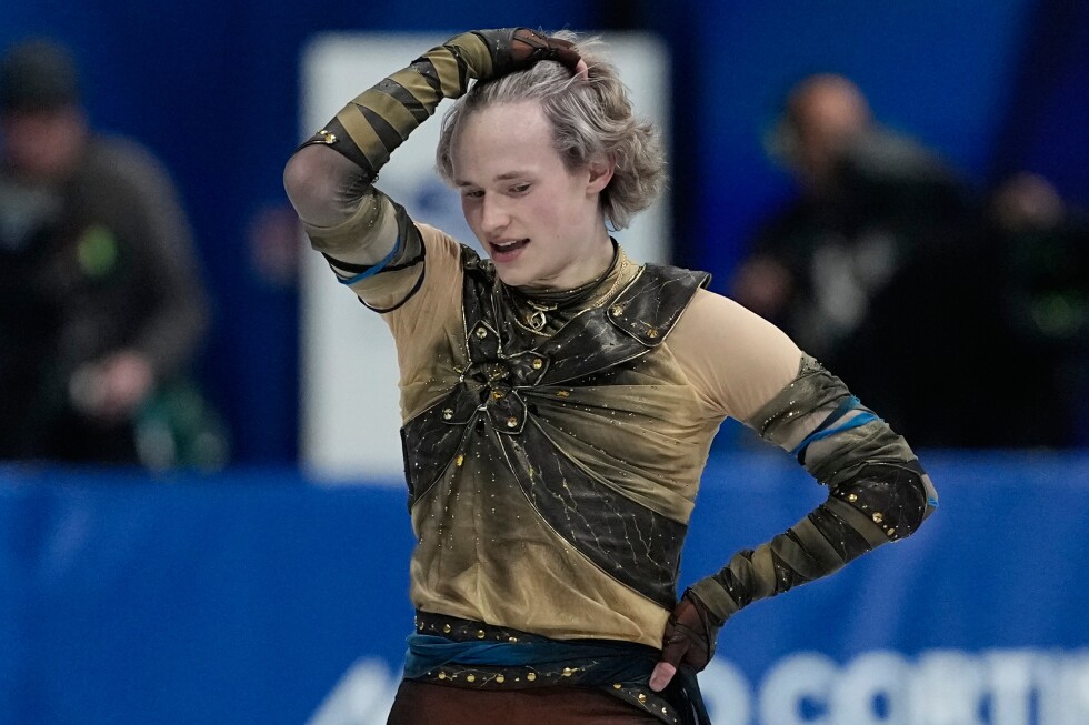 Malinin stunned by Kagiyama in short program as Japan narrows gap on US in Olympic figure skating