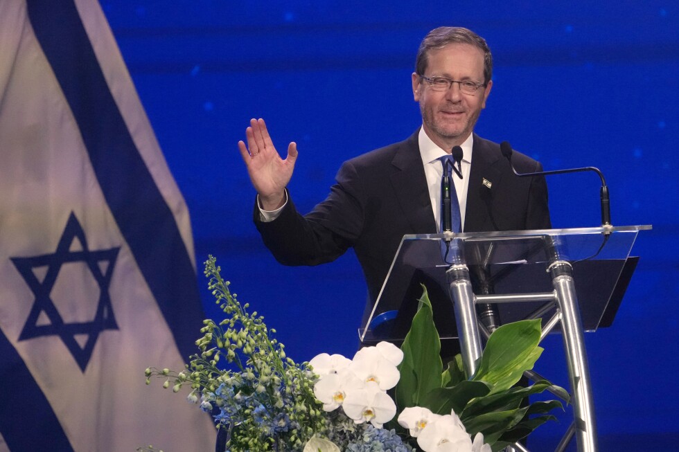 Israeli president ends a fraught Australia visit to comfort Jews as Gaza war protests follow