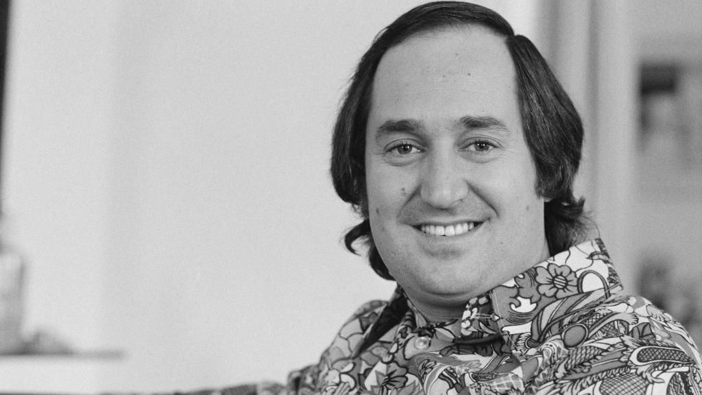 Neil Sedaka, singer of Breaking Up Is Hard To Do, dies at 86