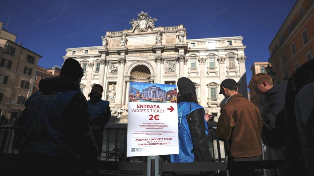 ‘Pay and smile’ – Rome visitors face Trevi Fountain charge