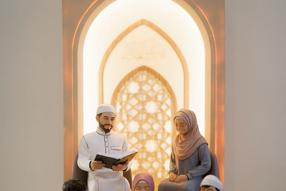 Ahead of Ramadan, Luxtop unveils device to experience faith at home