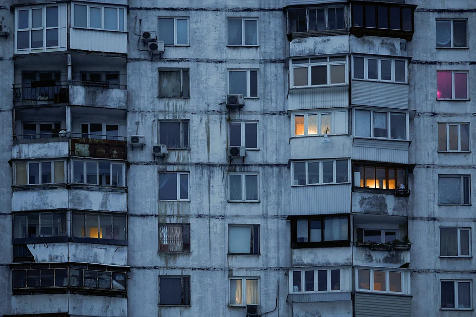 Moldova hit by widespread power cuts amid Ukraine grid problems