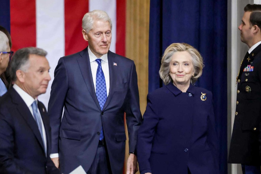 Clintons agree to testify before House committee over Epstein probe