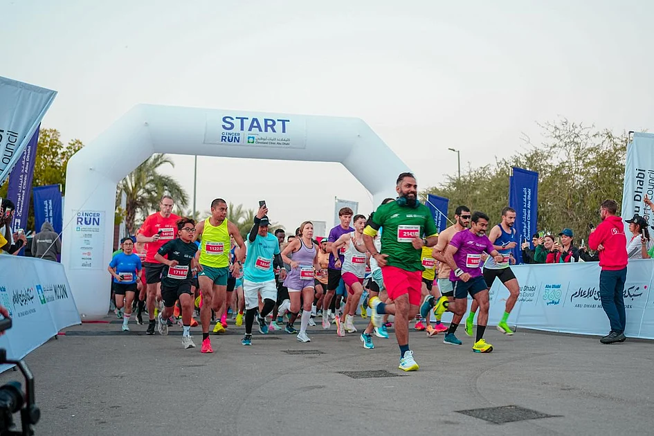 Over 4,500 runners from 71 countries sprint for cancer in UAE, set world record