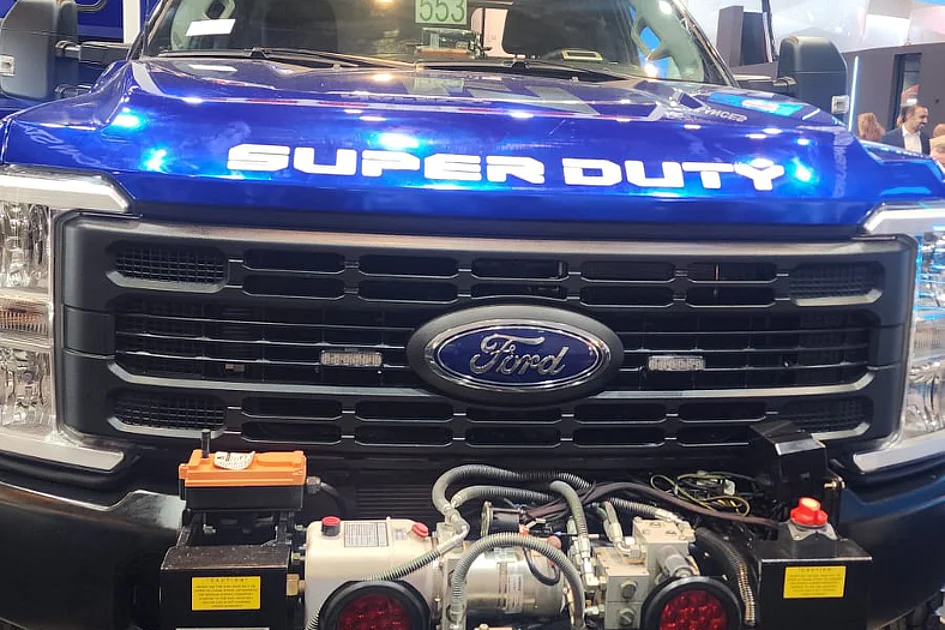 UAE’s first road-rail ambulance promises faster access to remote areas