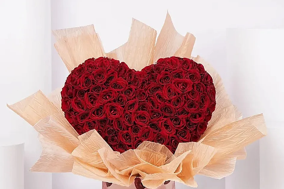 Valentine’s Day gifts in UAE priced up to Dh40,000; sales set to grow up to 40%