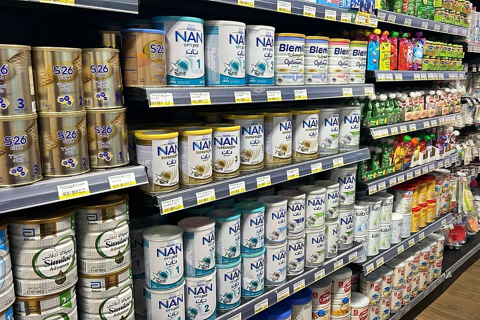 Nestle recalls more Guigoz baby formula as France tightens toxin level