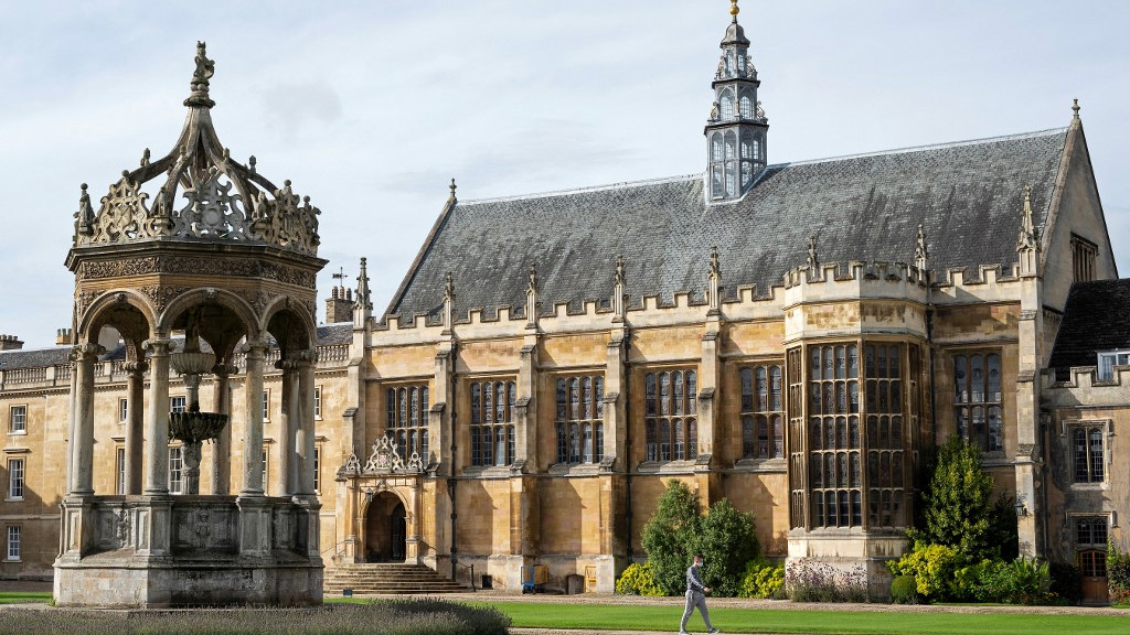 Dozens of Cambridge academics urge university to divest from arms industry