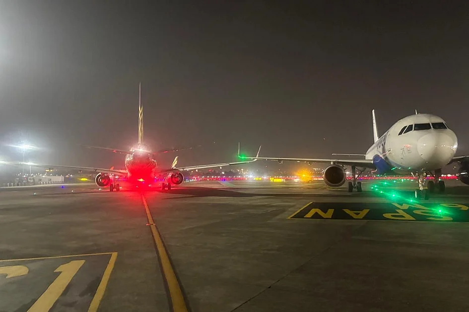 Two Indian flights suffer wing collision on runway with passengers onboard