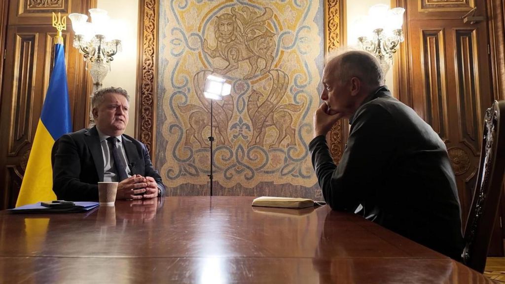 Ukraine negotiator tells BBC how it feels to sit across table from Russia
