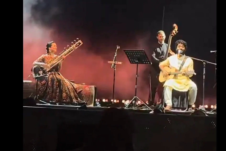 Look: Arijit Singh thanks Anoushka Shankar in first post after quitting Bollywood