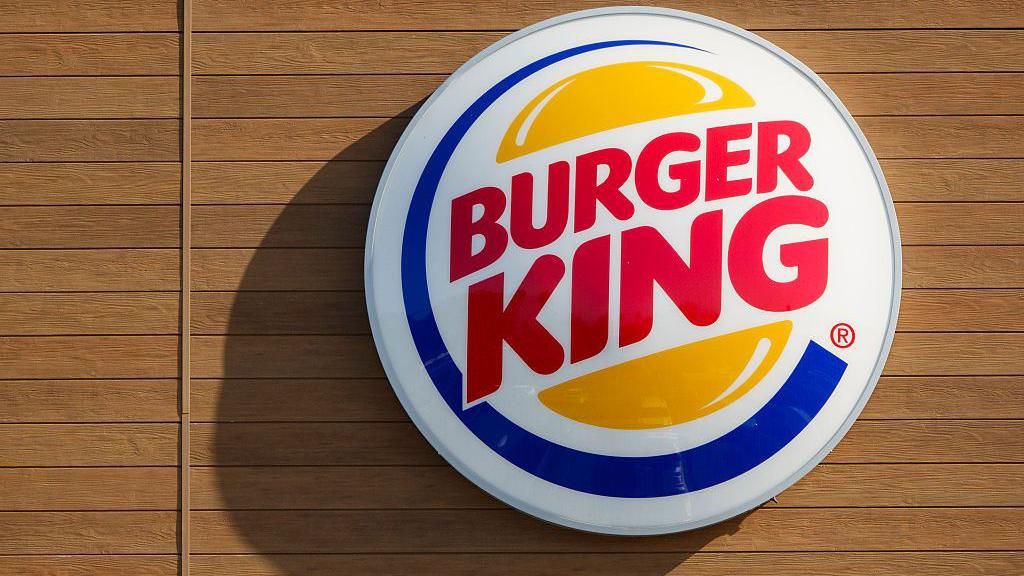 Burger King rolls out AI headsets that track employee ‘friendliness’