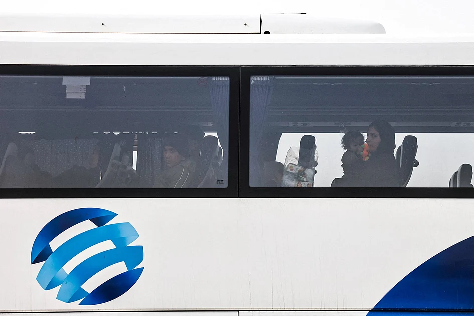 Tearful Gazans finally reunite after limited Rafah reopening