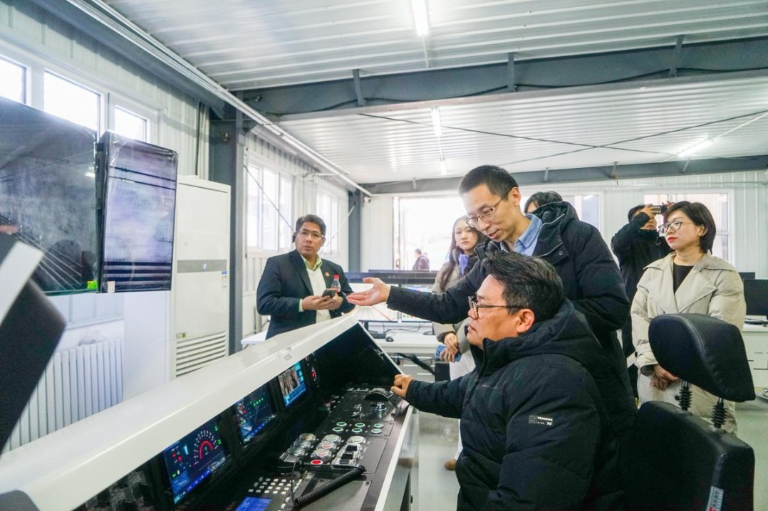 Thai students to train in China as universities expand high-speed rail cooperation